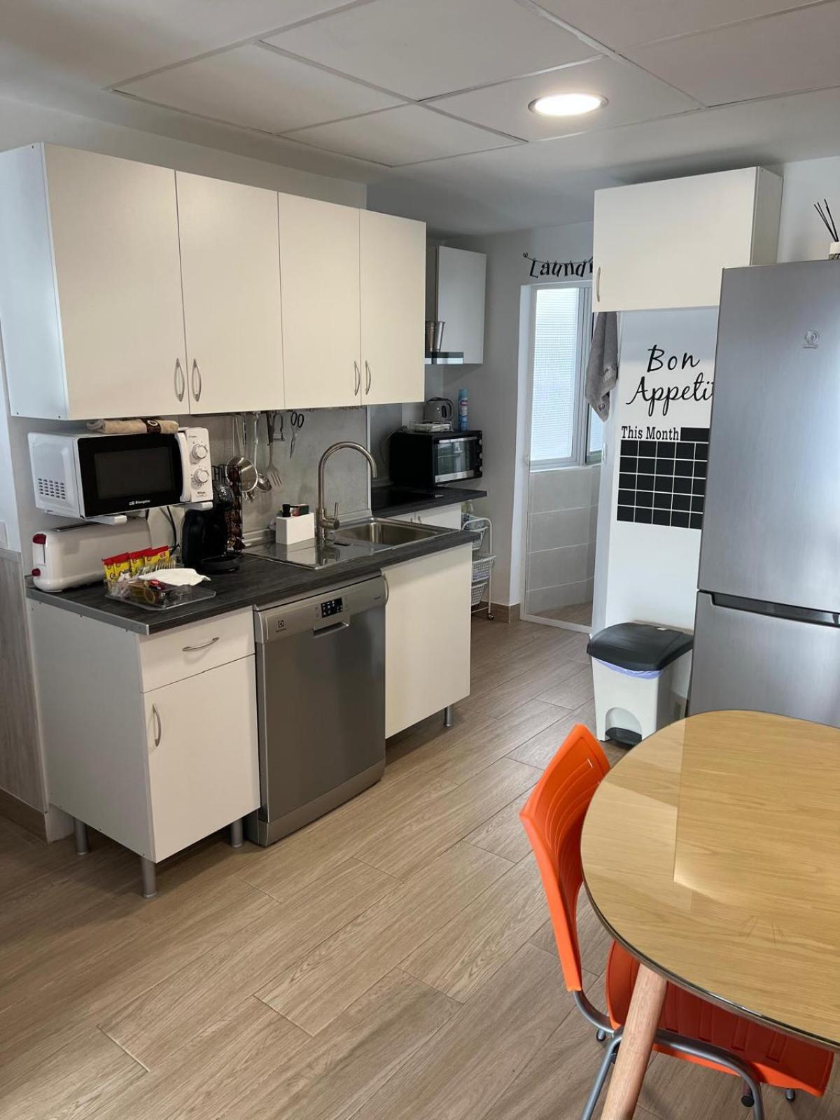 H&H Suite Espectacular Apartamento En El Centro De Granada Kültér fotó