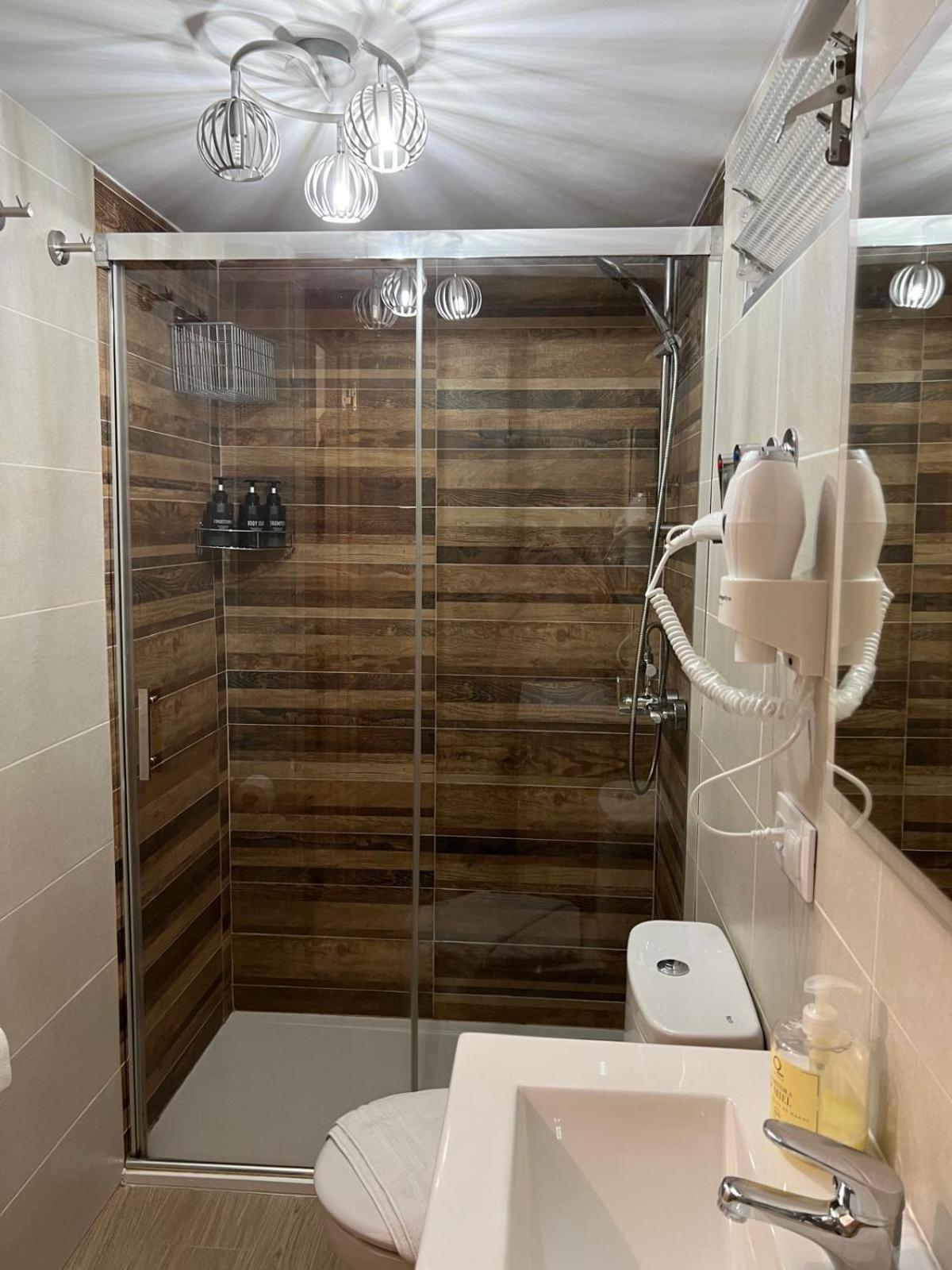 H&H Suite Espectacular Apartamento En El Centro De Granada Kültér fotó