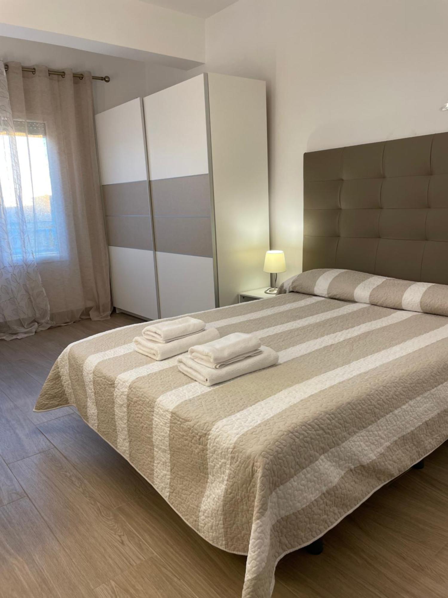 H&H Suite Espectacular Apartamento En El Centro De Granada Kültér fotó